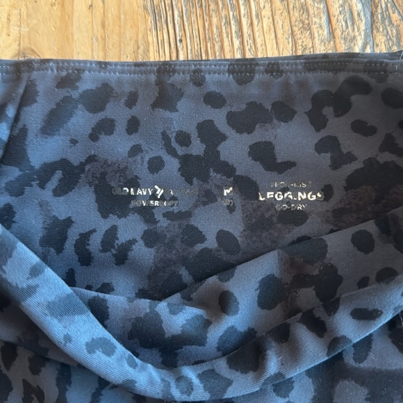 Girls Old Navy leggings / size M - Picture 3 of 3